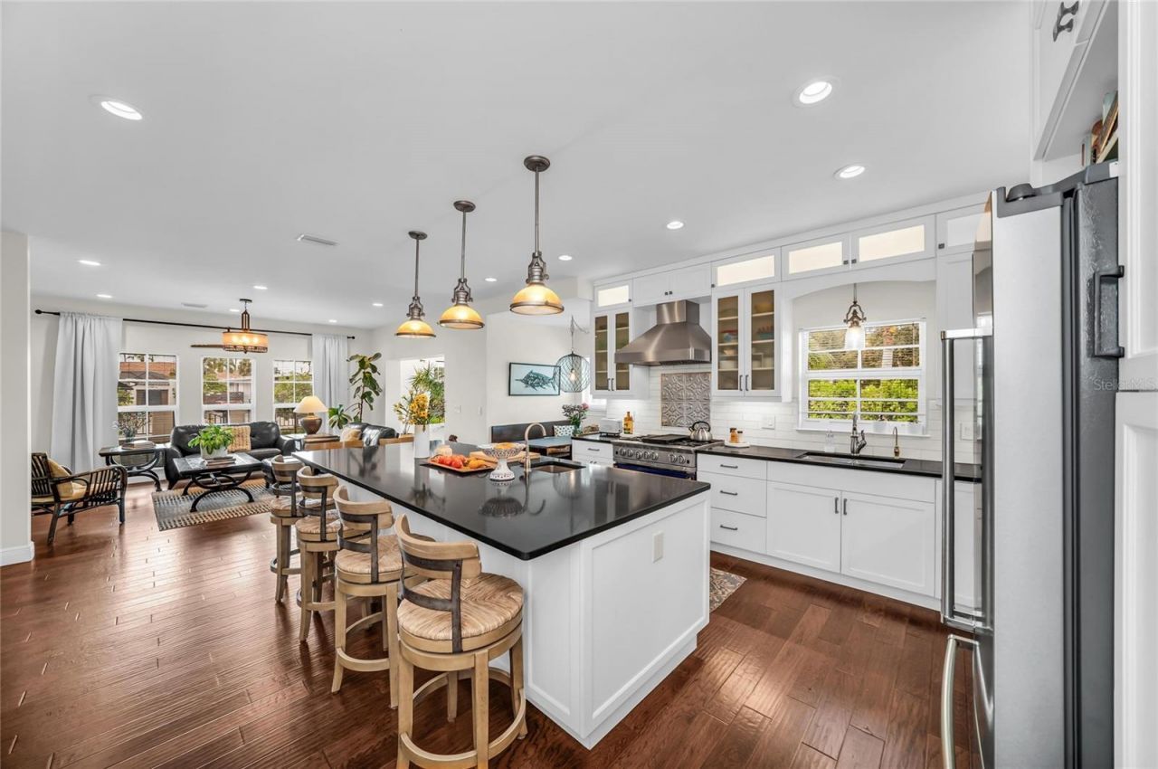 301 Ponce De Leon Avenue, Venice, FL 34285 Photo