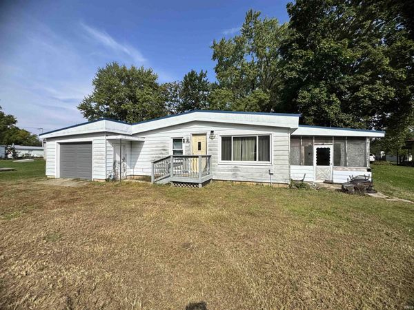 320 E Himes Street, North Webster, IN 46555