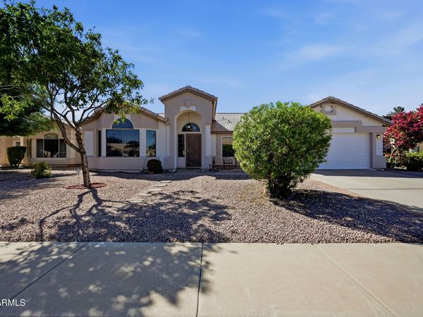 762 S BAHAMA Drive, Gilbert, AZ 85296