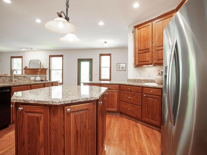 7742 Maple Run Lane , Powell, OH 43065 Photo 18