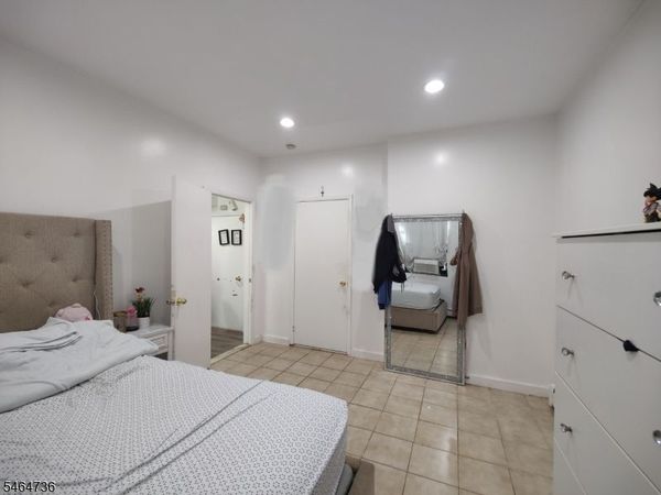 1512 41St St, North Bergen, NJ 07047