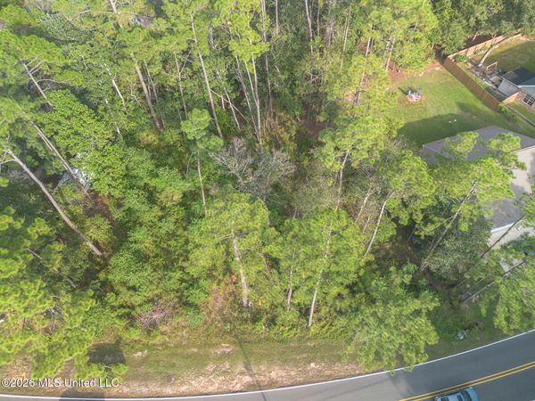 84130 Bayou Drive, Diamondhead, MS 39525