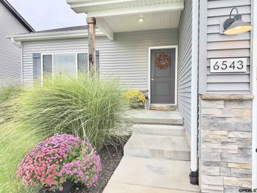 6543 SW 8th Street, Lincoln, NE 68523