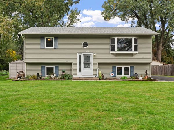 680 Hiawatha Avenue, Vadnais Heights, MN 55127