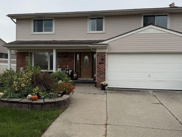 20437 Bourassa Street, Brownstown, MI 48183