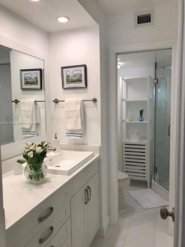 2843 S Bayshore Dr, Unit 5A, Miami, FL 33133 Photo