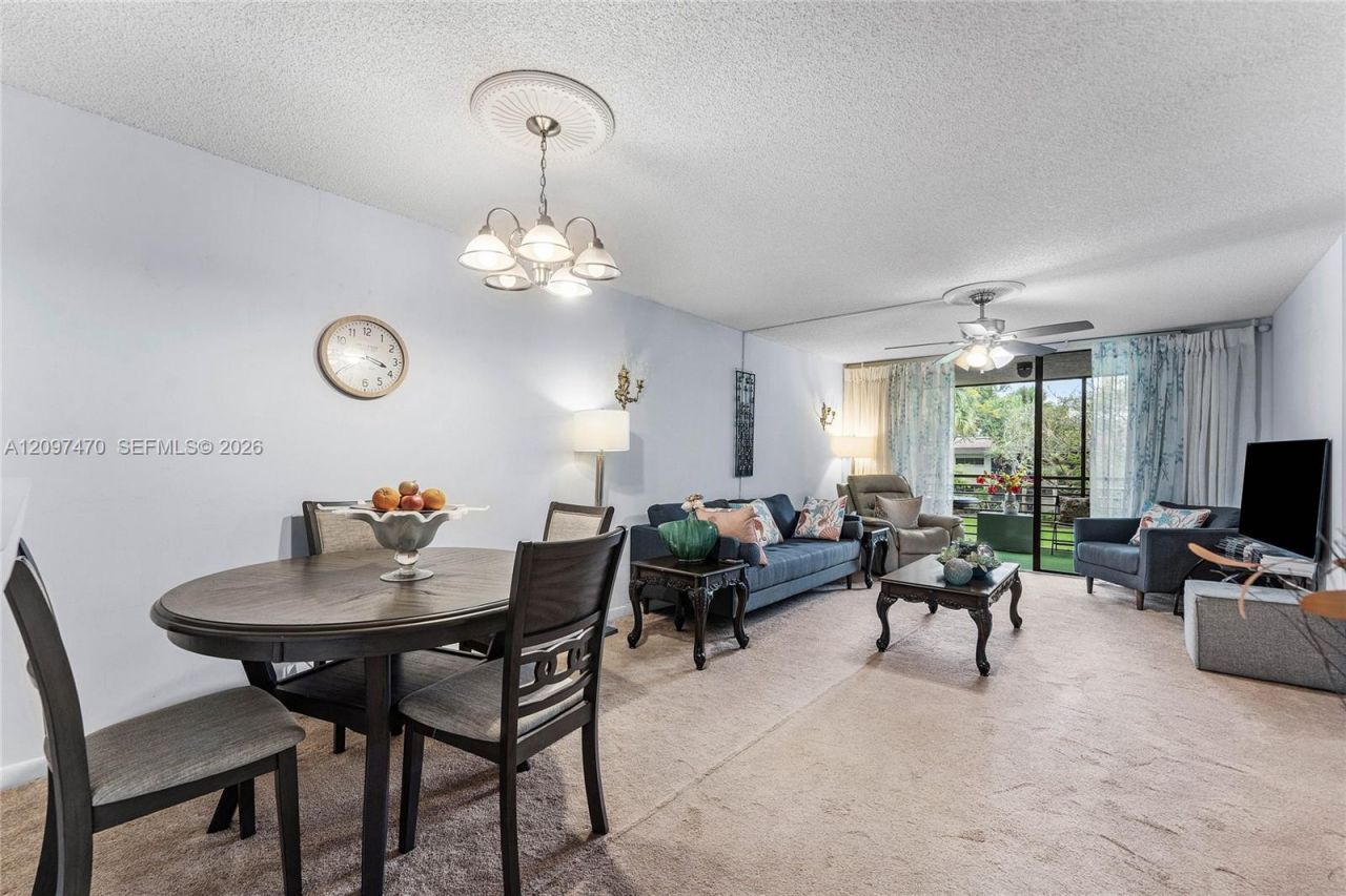 7737 NW 79th Ave, Unit 206, Tamarac, FL 33321 Photo