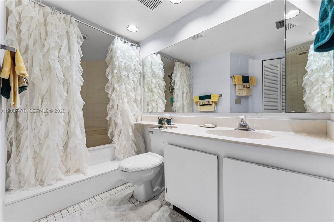 7737 NW 79th Ave, Unit 206, Tamarac, FL 33321 Photo