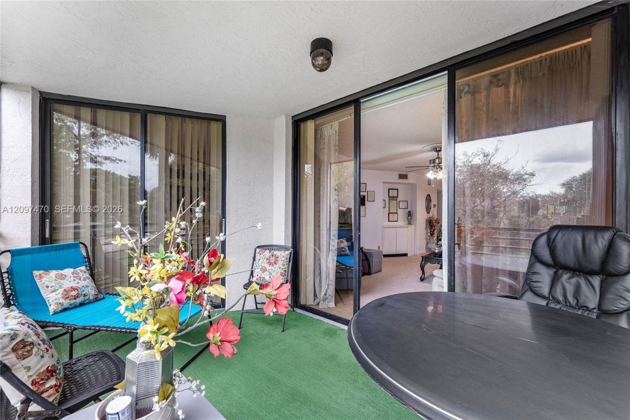 7737 NW 79th Ave, Unit 206, Tamarac, FL 33321 Photo