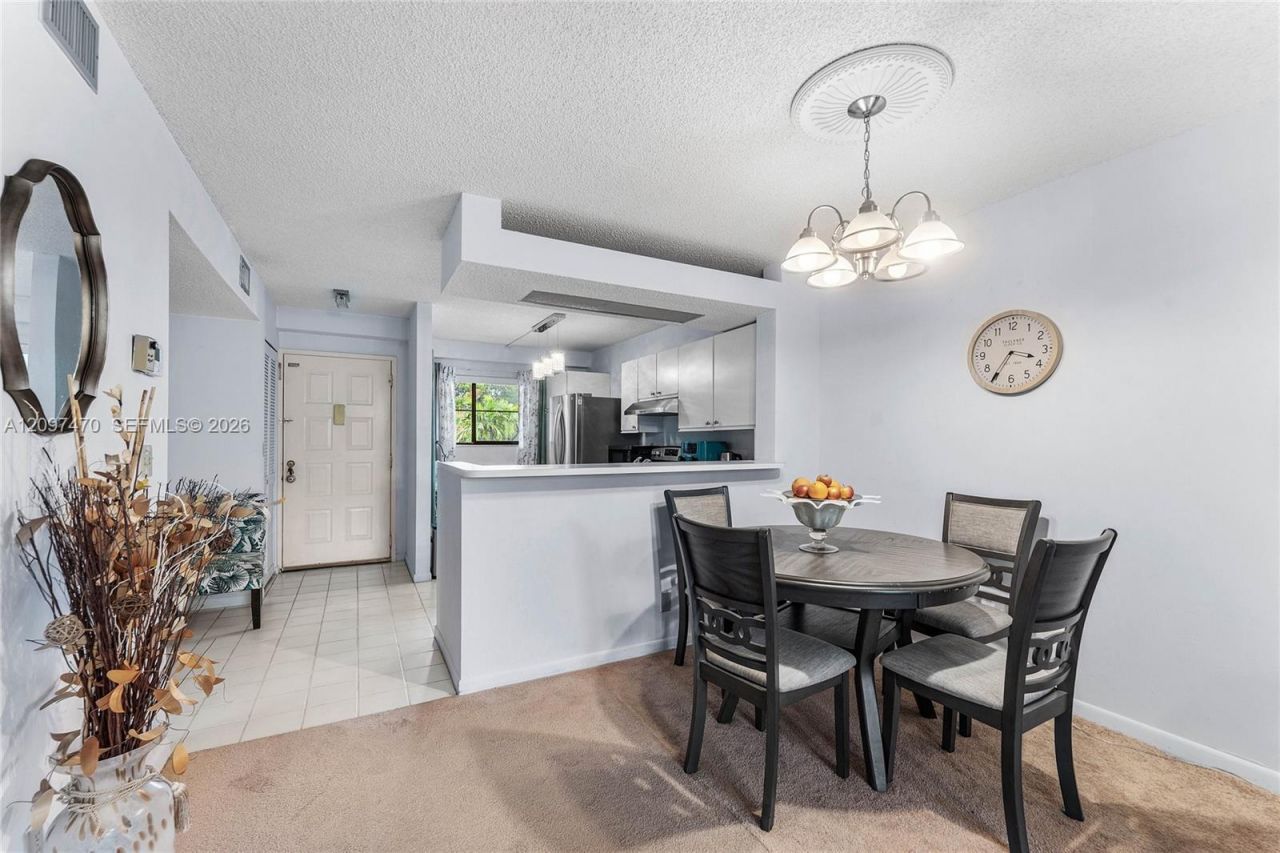 7737 NW 79th Ave, Unit 206, Tamarac, FL 33321 Photo