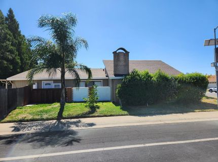 2401 Berrywood Dr, Rancho Cordova, CA 95670 Photo