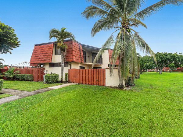 3754 Victoria Drive, West Palm Beach, FL 33406