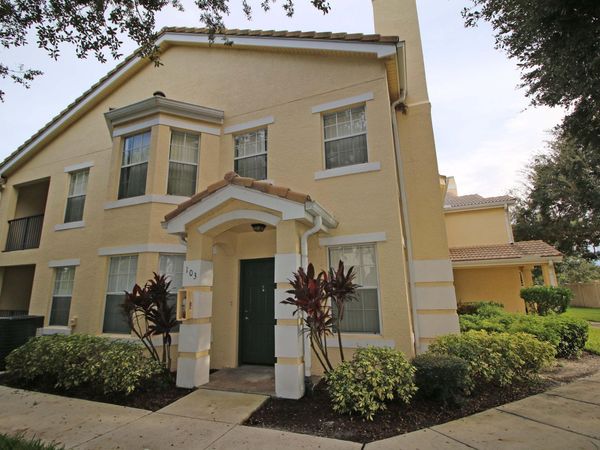 170 SW PEACOCK Boulevard, Unit 36-103, Port St. Lucie, FL 34986