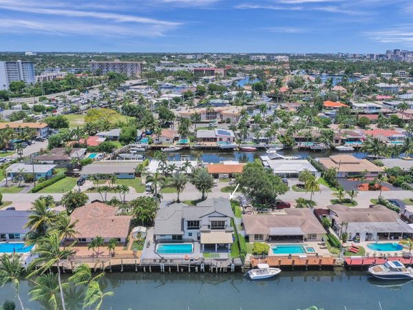 2256 SE 10TH Street, Pompano Beach, FL 33062