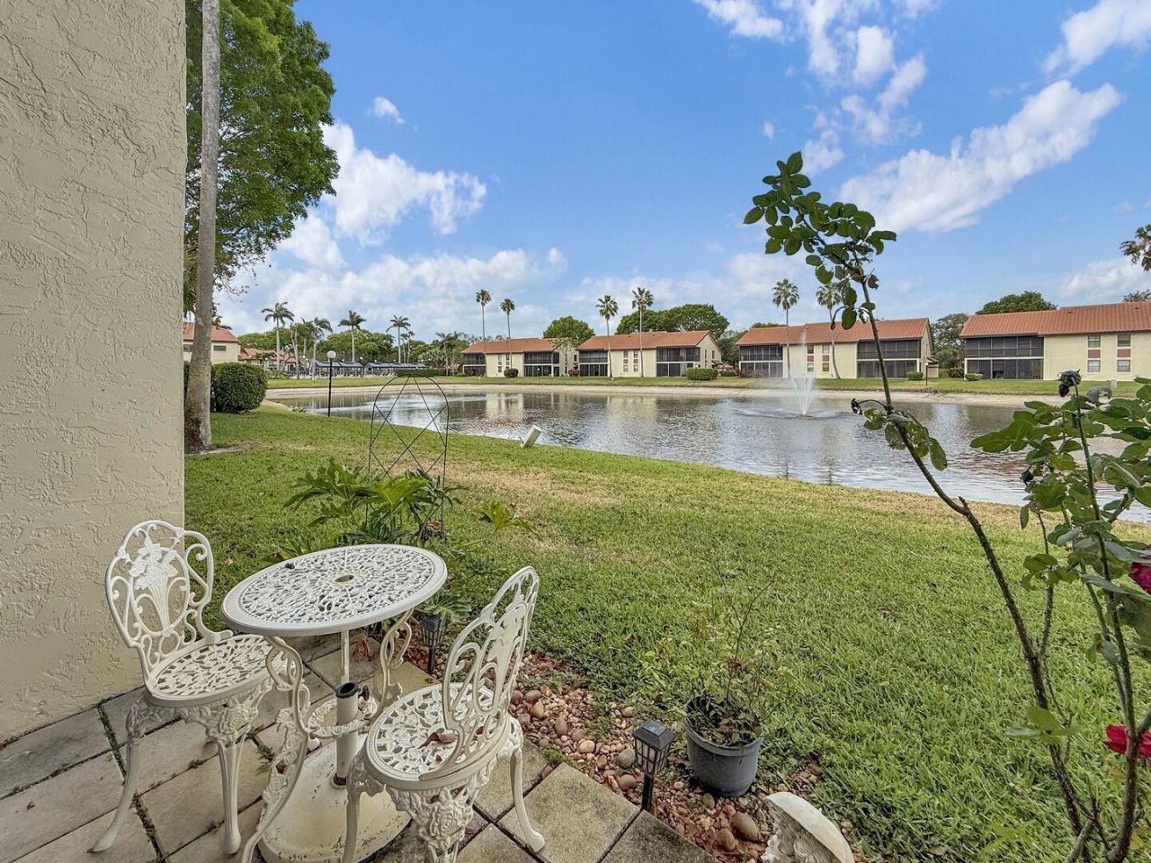 10223 N Circle Lake Drive, Unit 102, Boynton Beach, FL 33437 Photo