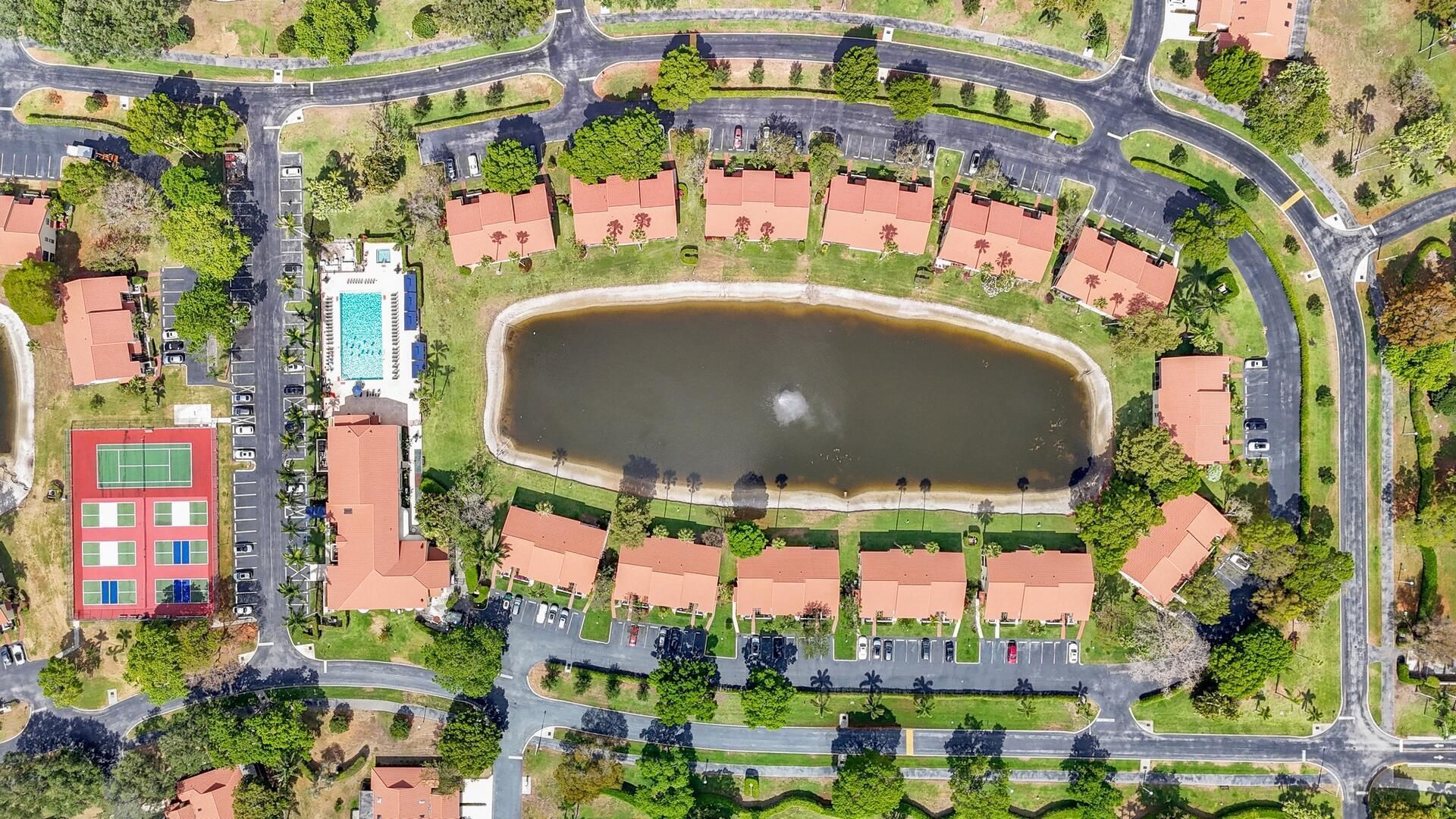 10223 N Circle Lake Drive, Unit 102, Boynton Beach, FL 33437 Photo