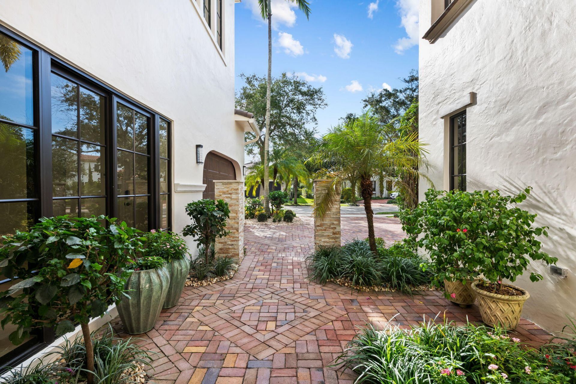 8242 Emerald Avenue, Parkland, FL 33076 Photo