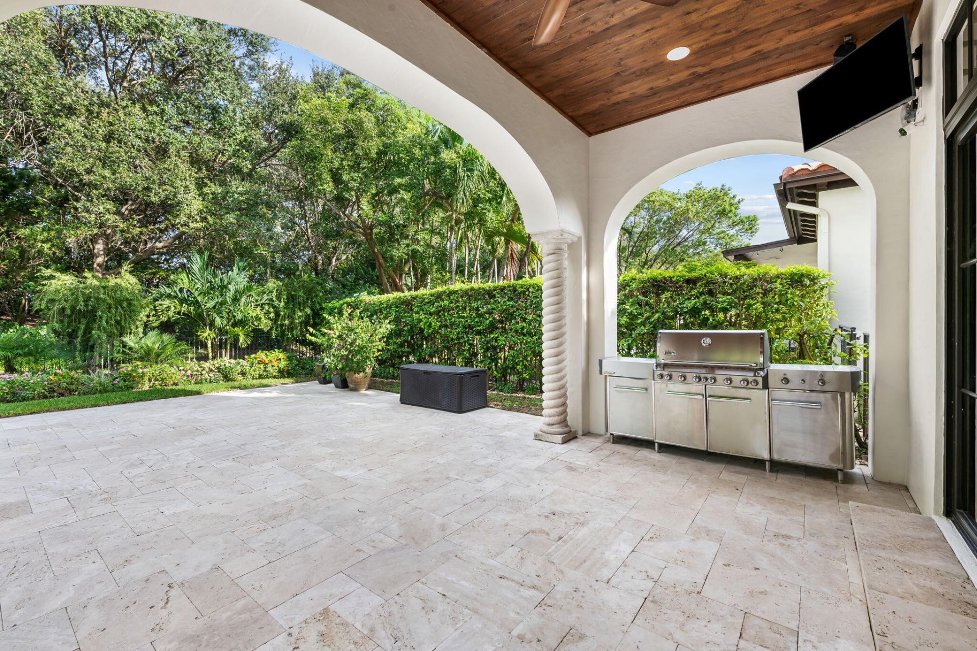 8242 Emerald Avenue, Parkland, FL 33076 Photo