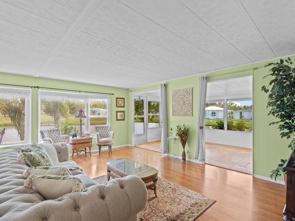 7 La Paloma Lane, Port Saint Lucie, FL 34952 Photo
