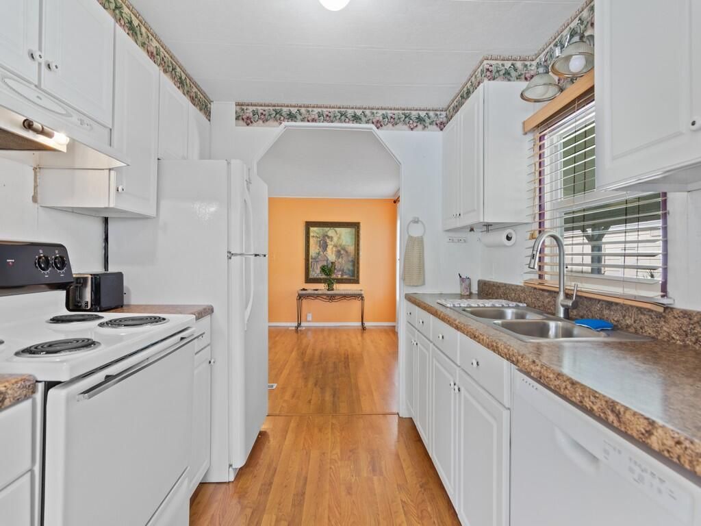 7 La Paloma Lane, Port Saint Lucie, FL 34952 Photo