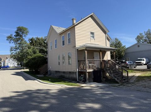 Main Photo