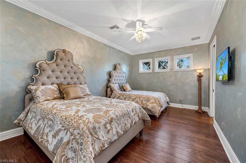 4453 Brynwood Dr , Naples, FL 34119 Photo