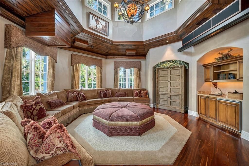 4453 Brynwood Dr , Naples, FL 34119 Photo