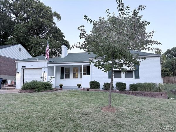 508 Chanslor Avenue , Ferguson, MO 63135