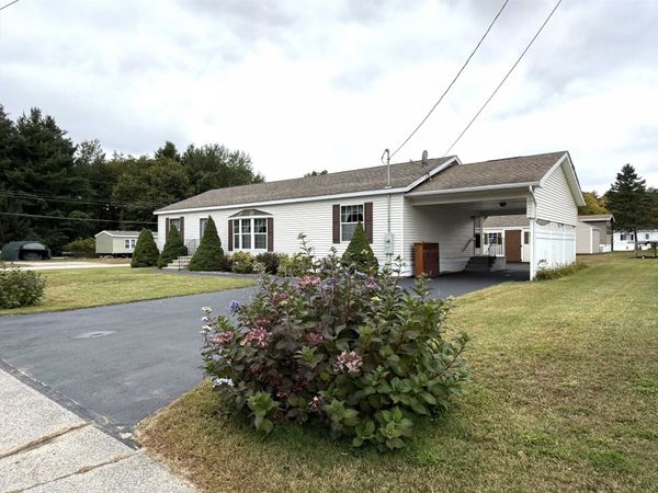 43 Fotene Street, Nashua, NH 03062