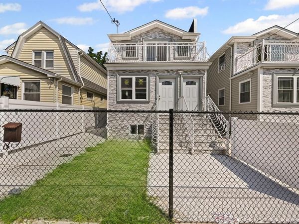 20108 118th Avenue, Saint Albans, NY 11412