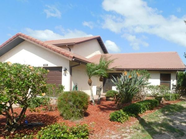 3335 Wind Surf Way , Melbourne Beach, FL 32951