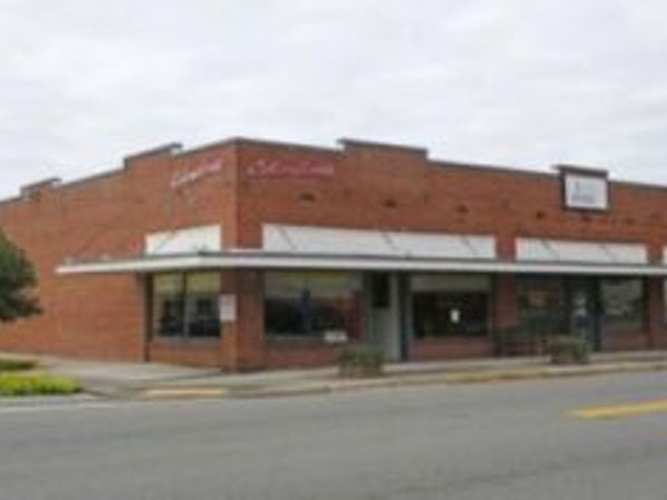24 S COLLEGE Street, Macclenny, FL 32063