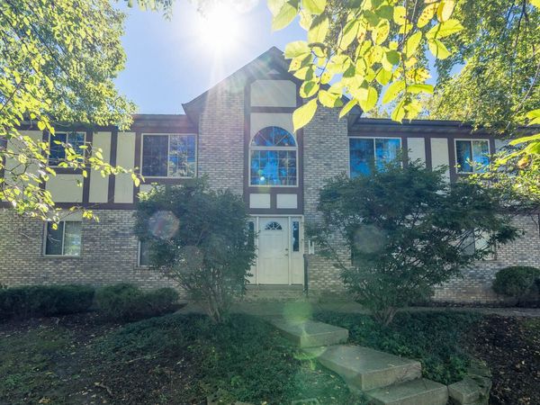 529 E 9th Street, Unit 2, Lockport, IL 60441
