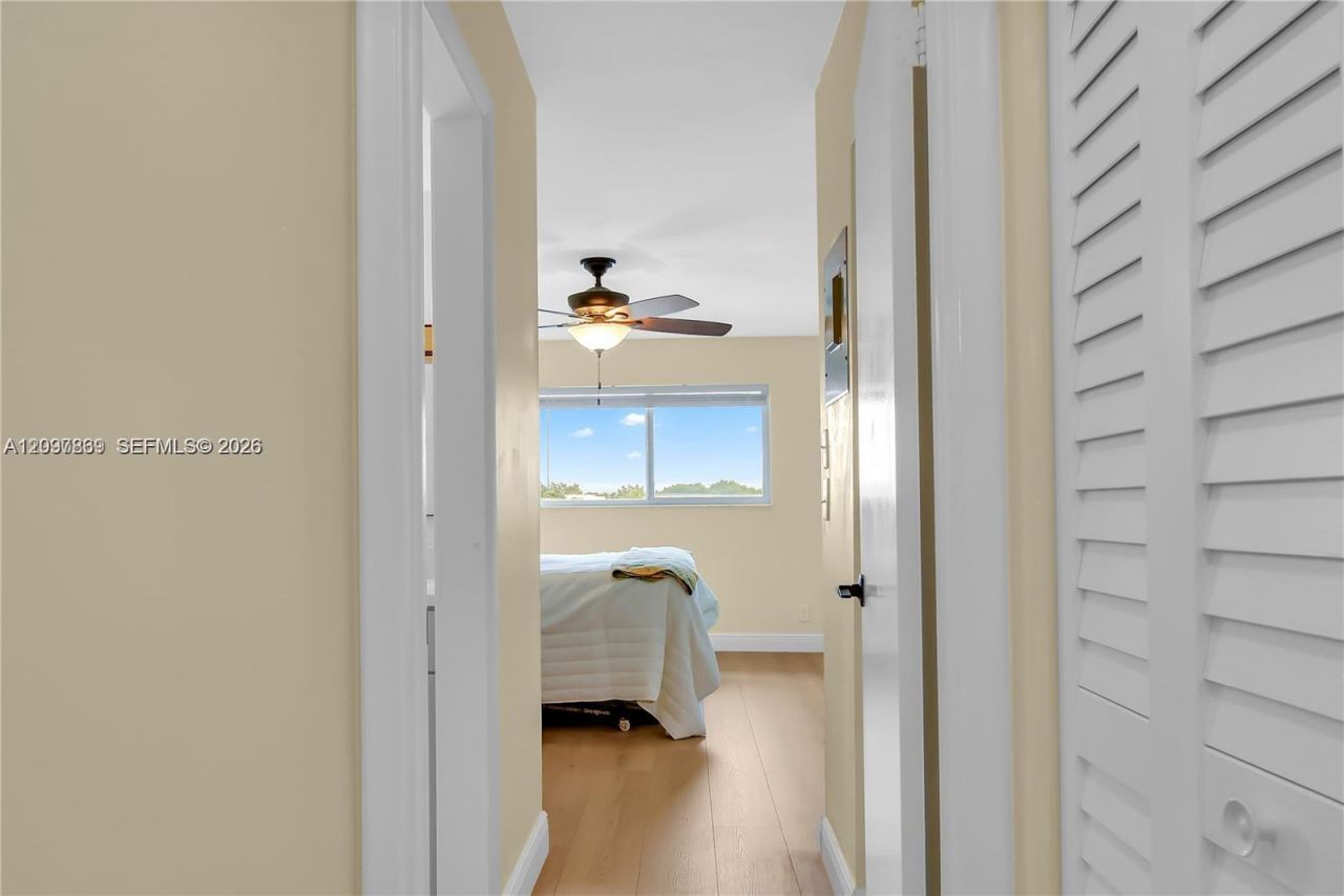 7 Colonial Club Drive , Unit 302, Boynton Beach, FL 33435 Photo