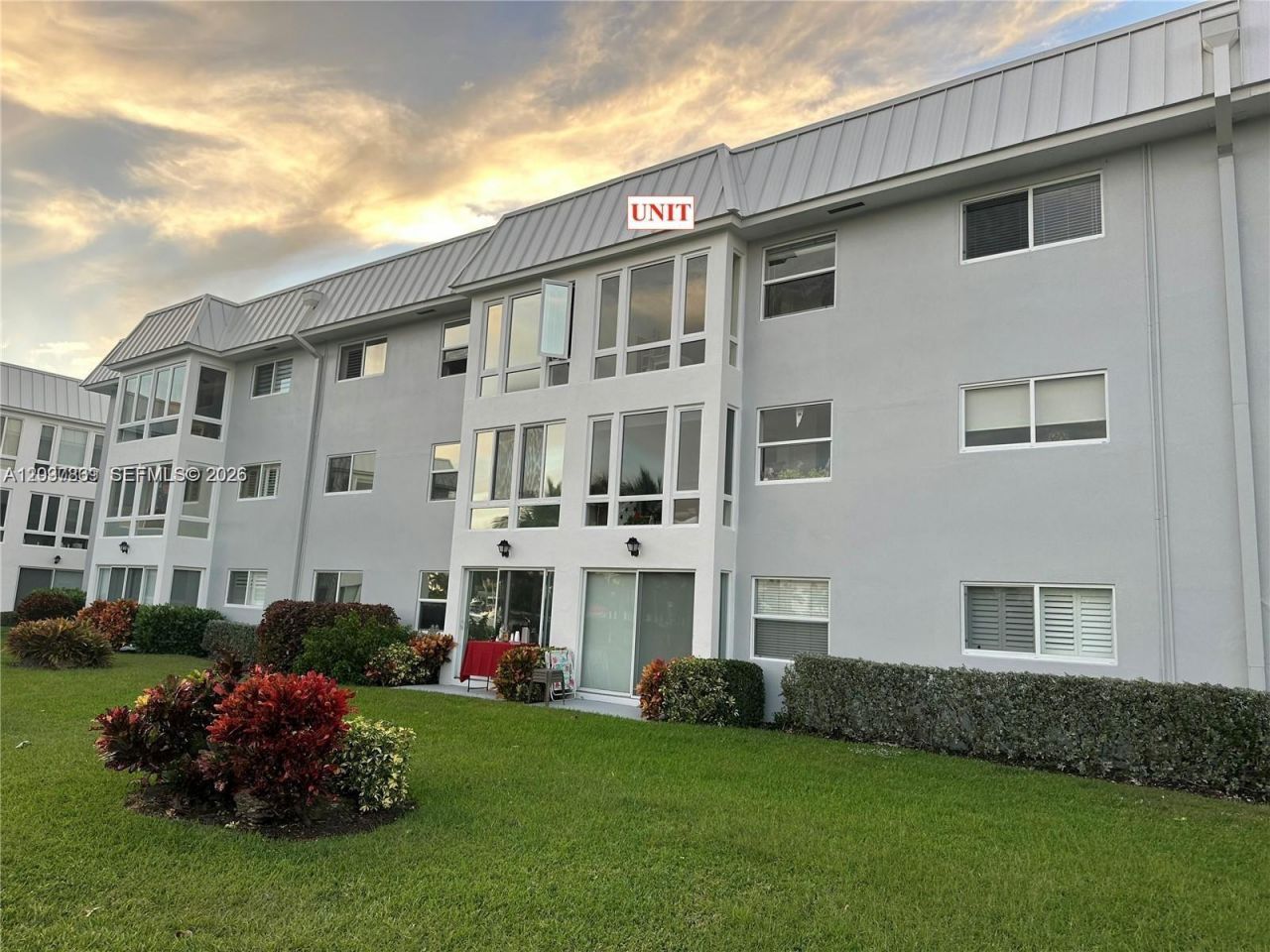 7 Colonial Club Drive , Unit 302, Boynton Beach, FL 33435 Photo