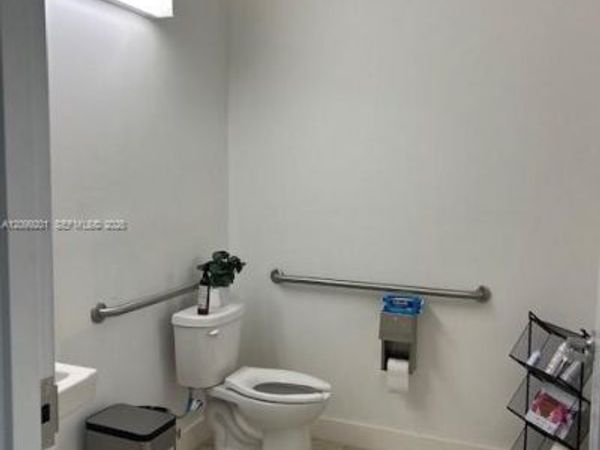 9610 Stirling Rd , Unit 105, Cooper City, FL 33024