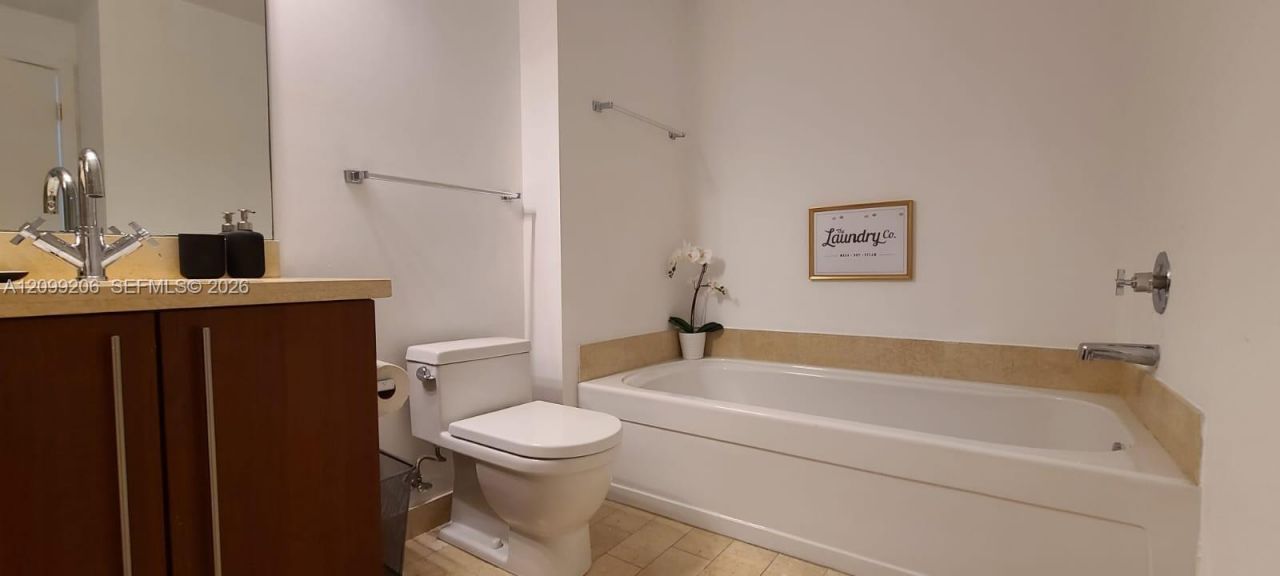 1111 SW 1st Ave, Unit 2915-N, Miami, FL 33130 Photo
