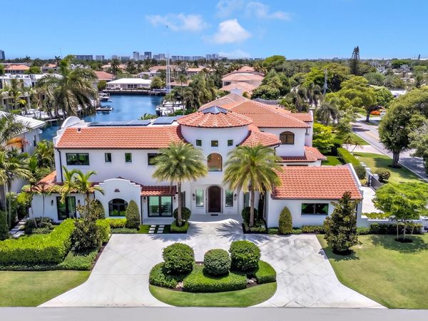 2300 NE 34TH Court, Lighthouse Point, FL 33064