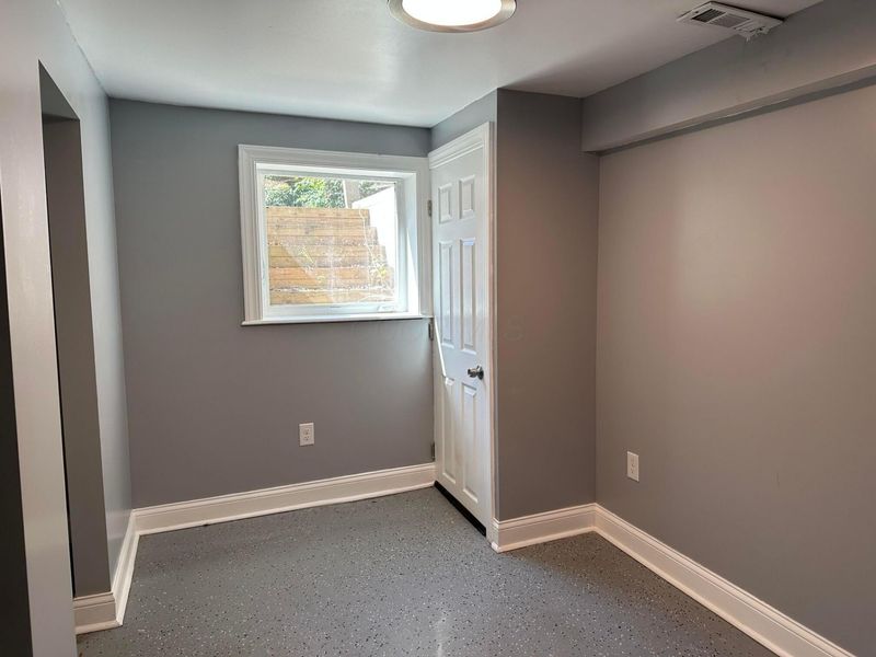 291 N WHEATLAND Avenue, Columbus, OH 43204 Photo 27