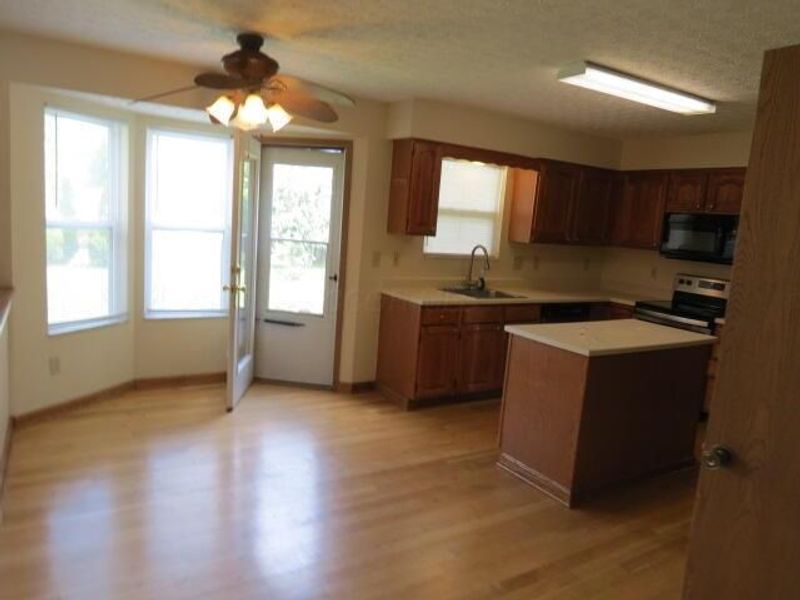 5451 Bentonhurst Court , Galloway, OH 43119 Photo 6