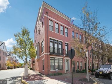 265 CRESCENT STATION TERRACE SE, LEESBURG, VA 20175