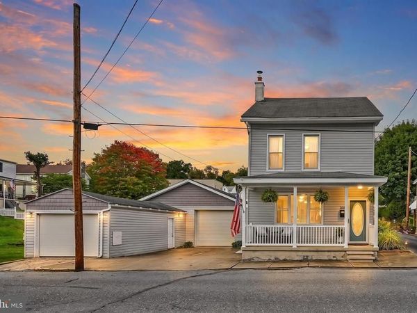 215 WILLING STREET, POTTSVILLE, PA 17901