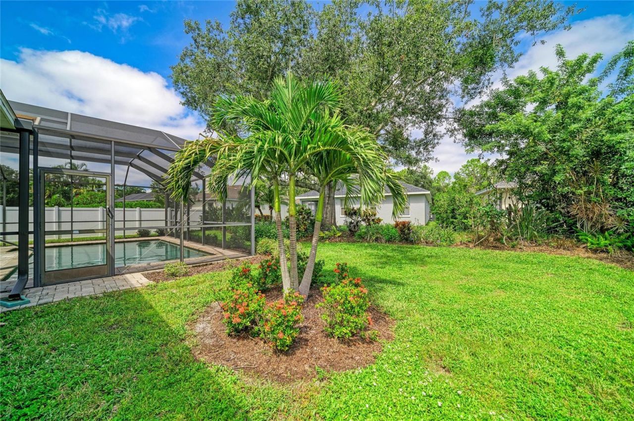 12105 Beeflower Drive , Lakewood Ranch, FL 34202 Photo