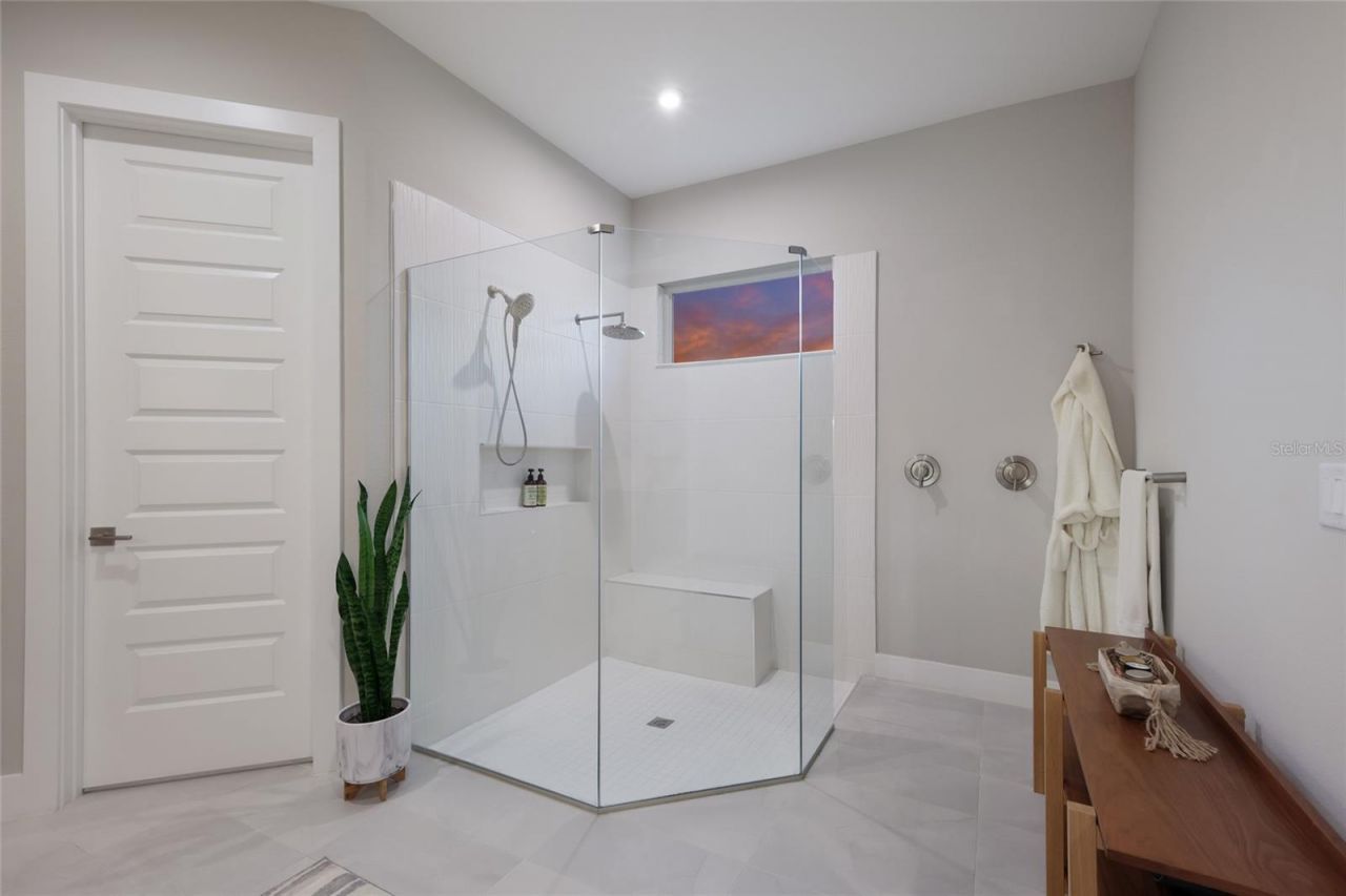 7050 Tamworth Parkway, Sarasota, FL 34241 Photo