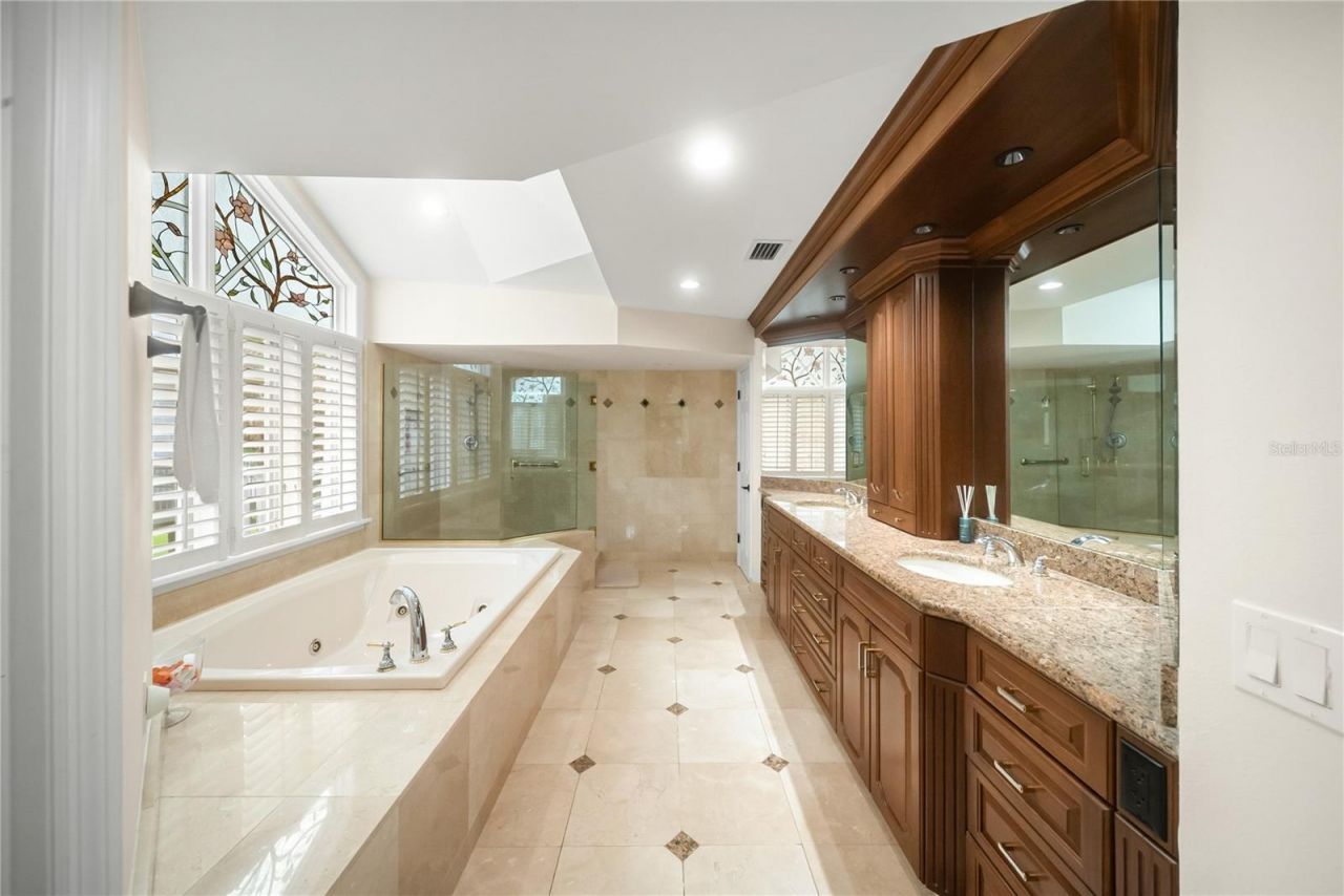 44 Tidy Island Boulevard, Bradenton, FL 34210 Photo
