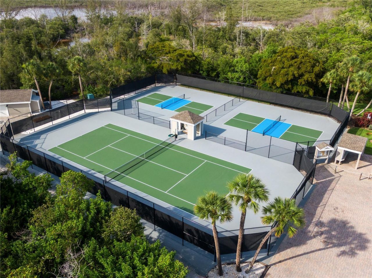 44 Tidy Island Boulevard, Bradenton, FL 34210 Photo