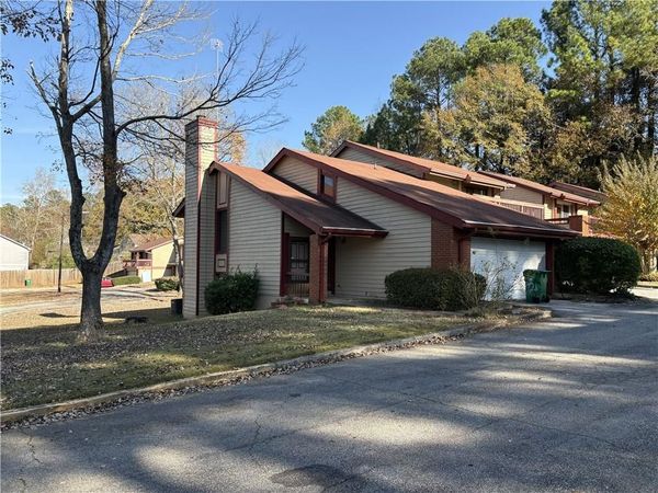 1121 Village Main Street , Stone Mountain, GA 30088