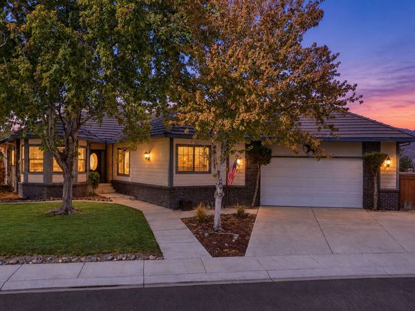 104 Augusta Court, Dayton, NV 89403