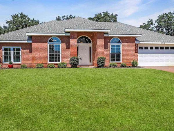 3742 Bengal Rd, Gulf Breeze, FL 32563