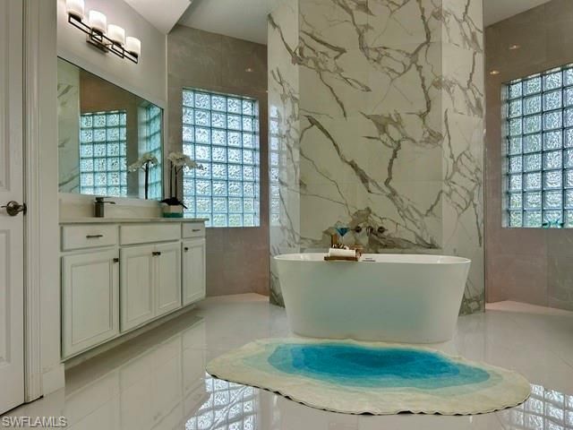 23004 Sanabria Loop, Bonita Springs, FL 34135 Photo